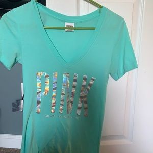 Pink t shirt size xs